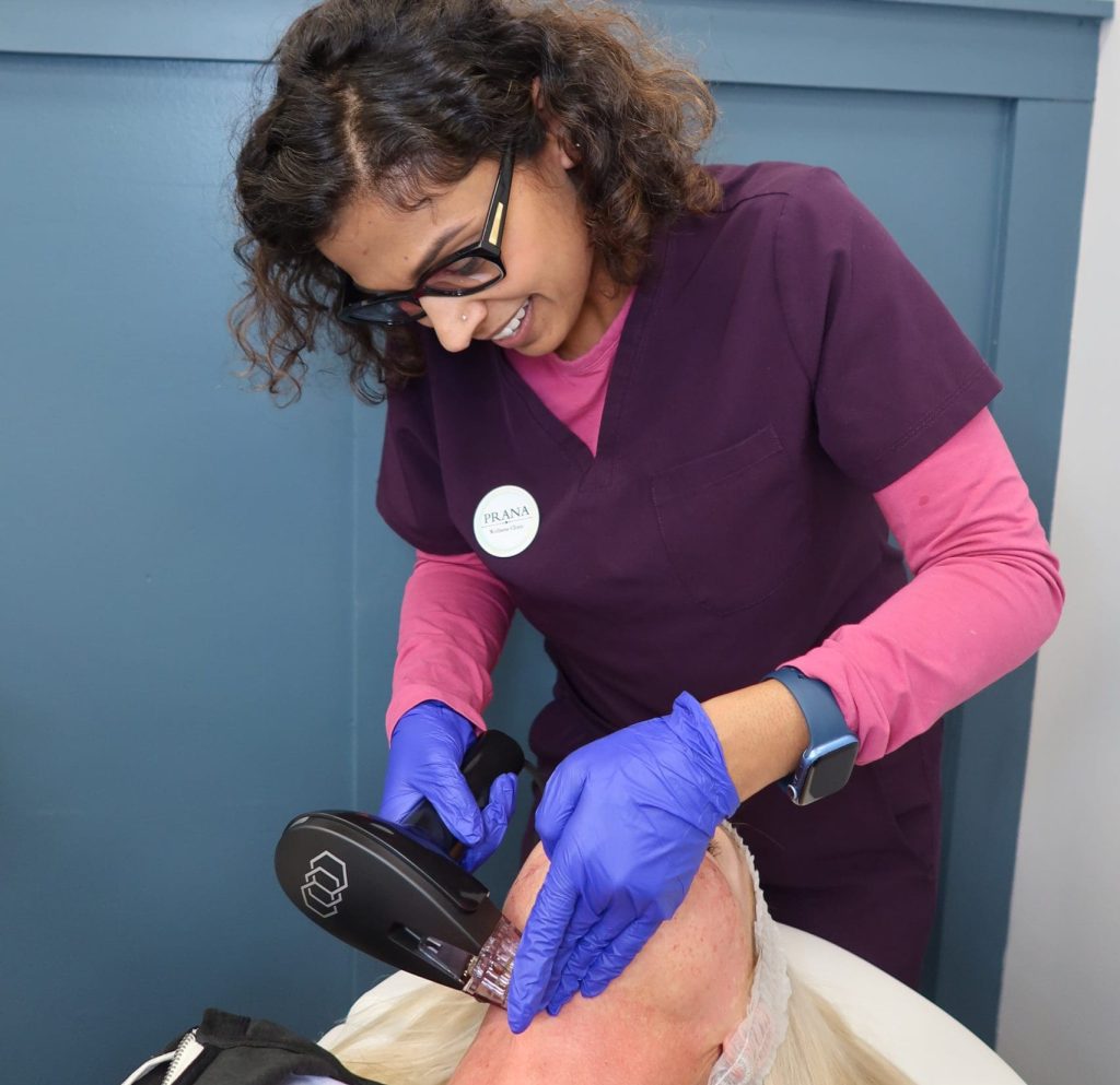 PRANA provider performing Morpheus8 treatment